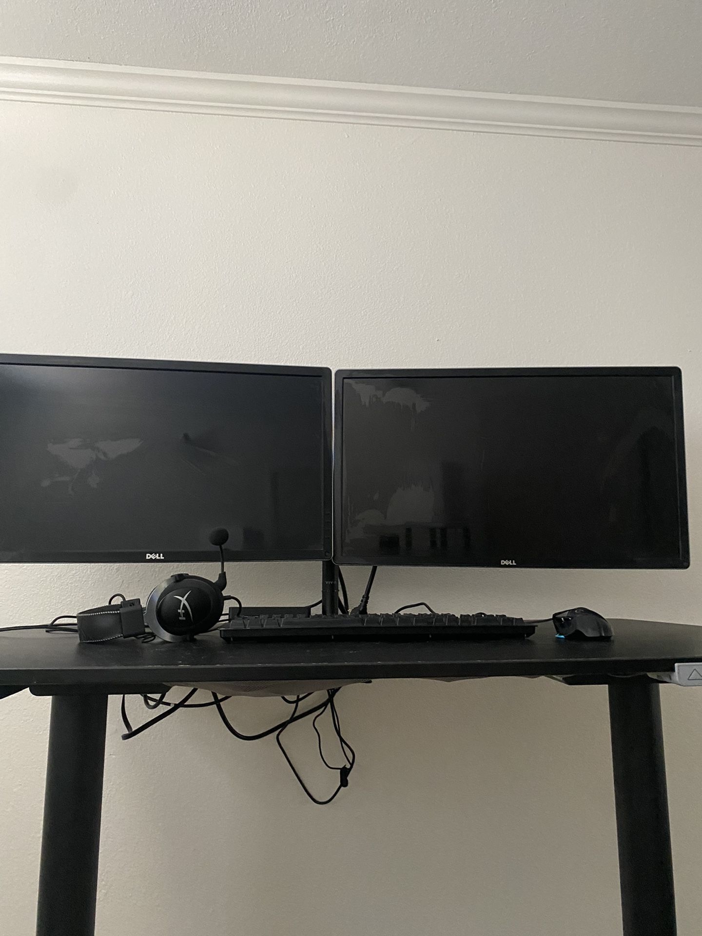 Dell monitors, Keyboard, Mouse, Headphones 
