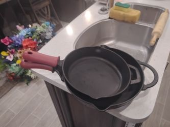 Tramontina preseasoned set of two