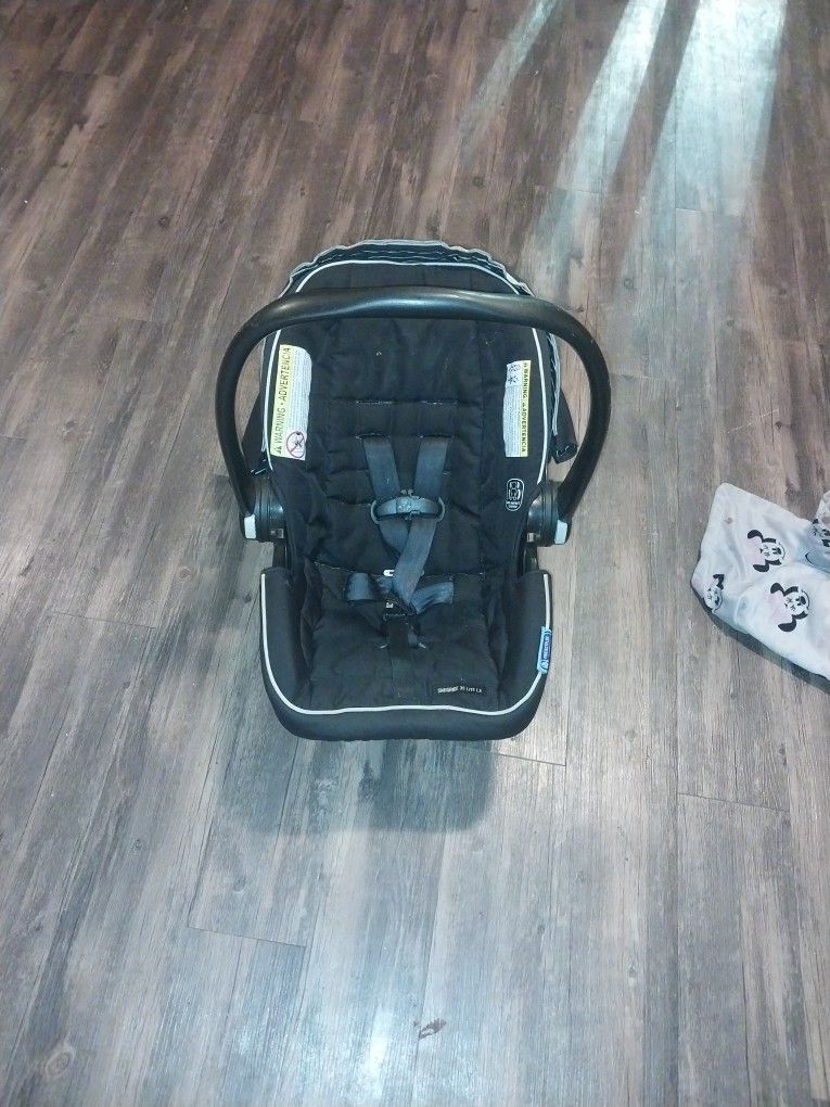 GRACO Snugride 35 Lite Lx