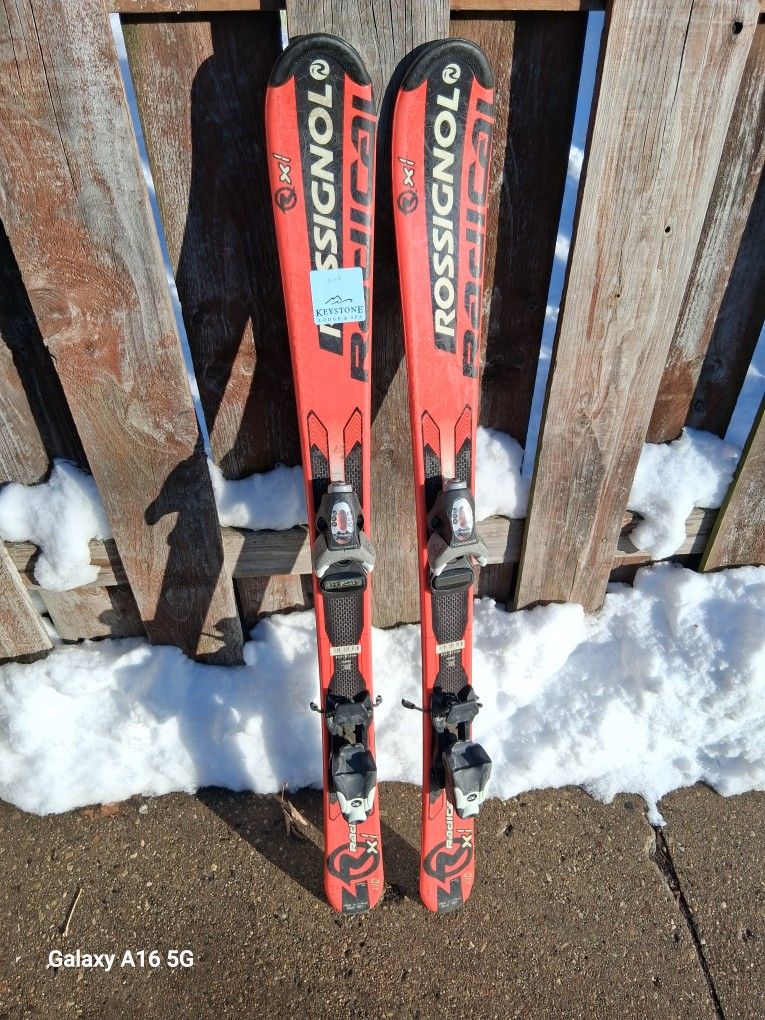 ROSSIGNOL SKIS JUNIOR