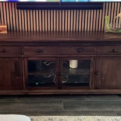 Hooker Furniture European Legacy 80” Media Console / Buffet - Dark Esp - $500