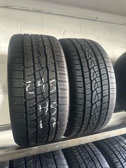 PAIR OF TIRE 245 45 17 CONTINENTAL 85% LIFE