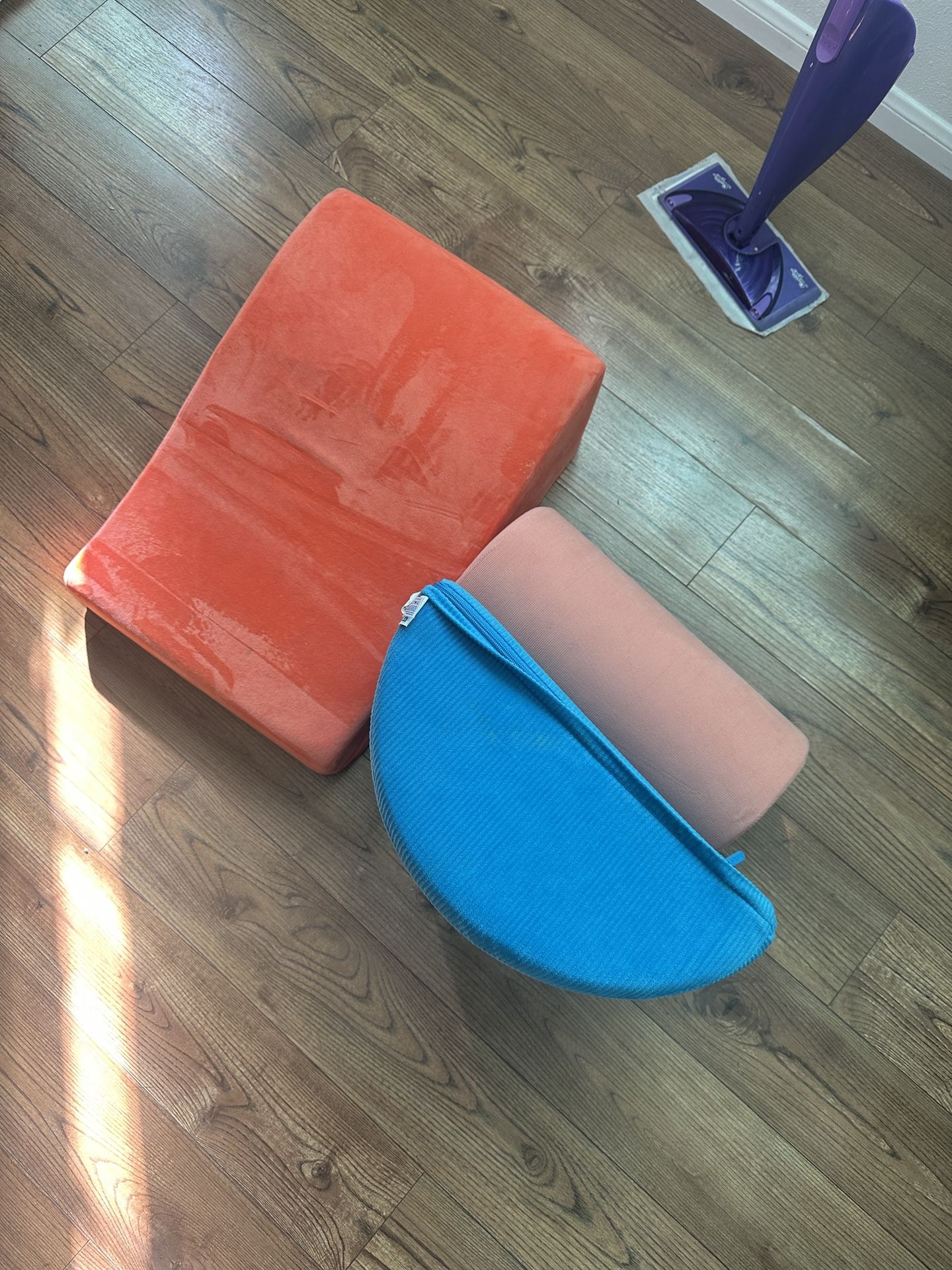 Battat Squishy Stack Rollers 3 Foam Multicolor Indoor Play Shapes, Toddler and Preschool Toys