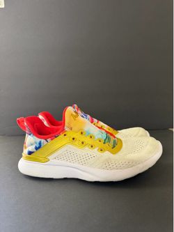 APL LIMITED EDITION TRACER SIZE 6.5 WOMENS