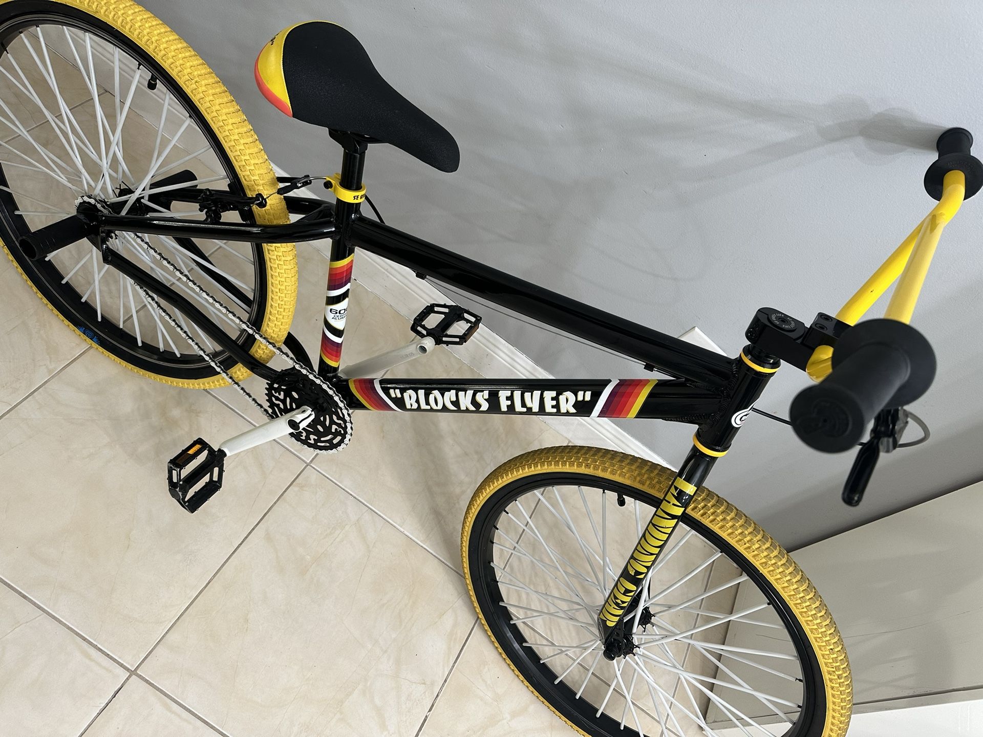 2020 SE Bike 26” Blocks Flyer Excellent Condition for Sale in