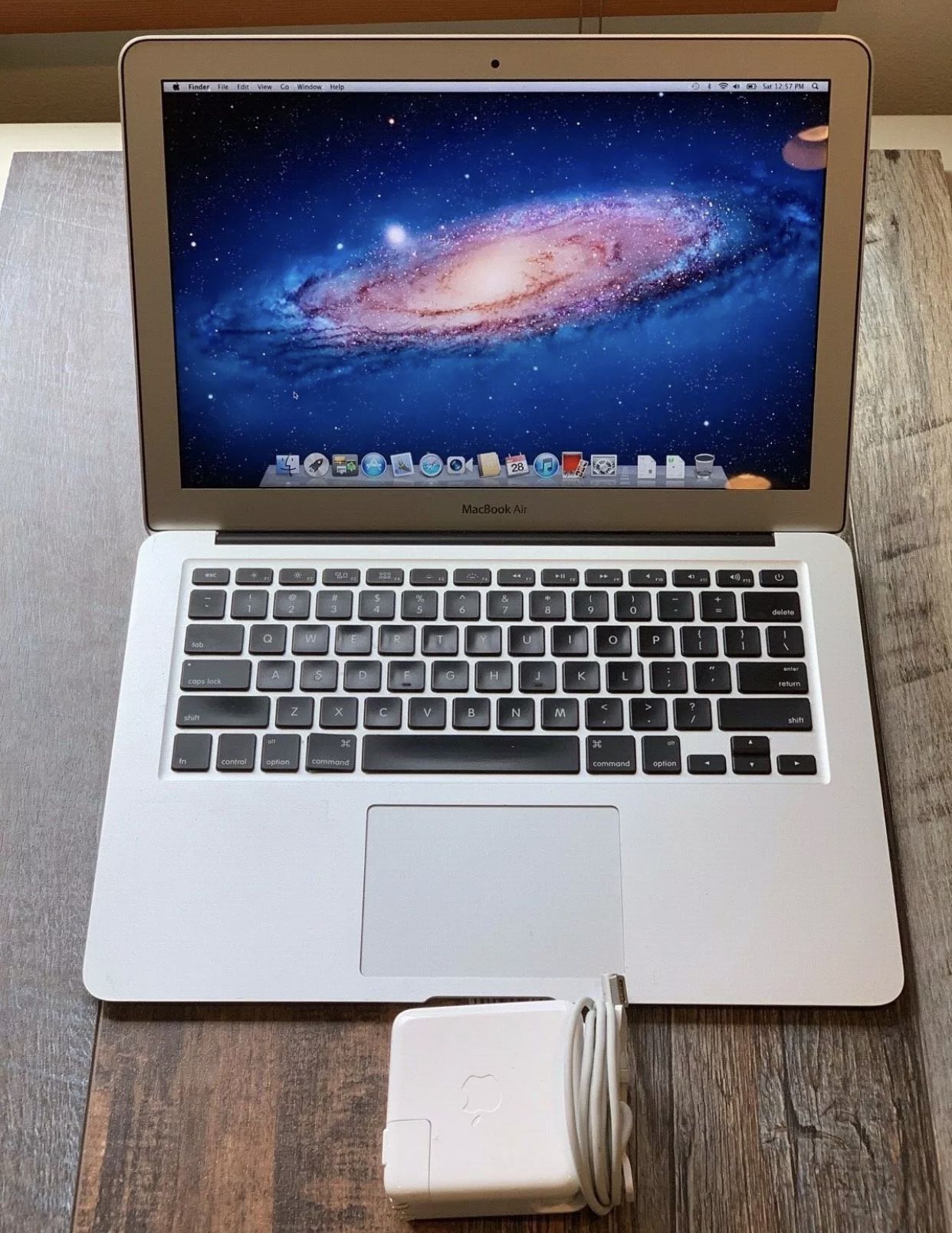 MacBook Air Laptop 2015, i5, 256gb