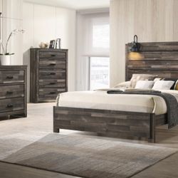4 Pc Queen Bedroom Set