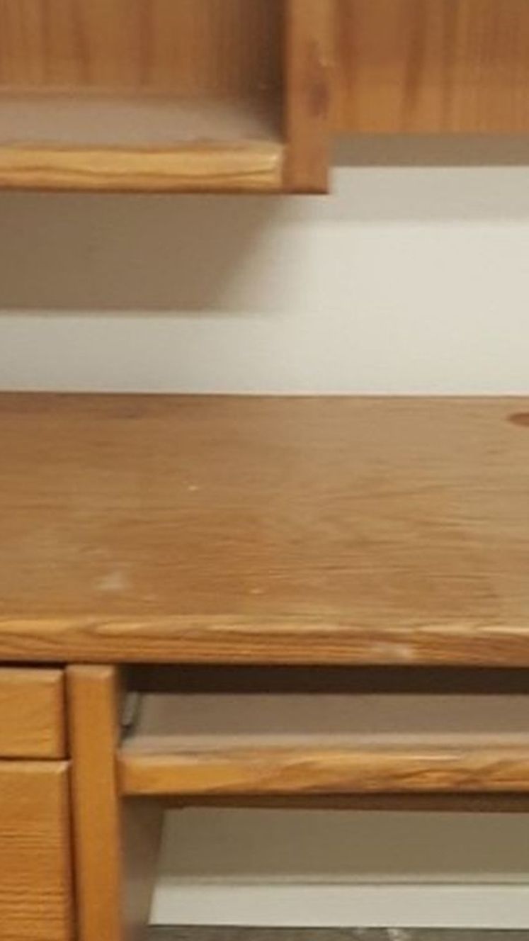Computer Desk With Hutch