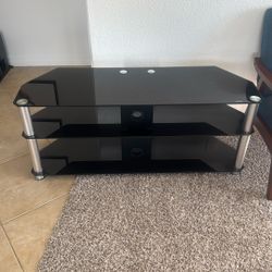 TV Stand - FREE