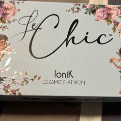 Hair Straightener (Le Chic IoniK)