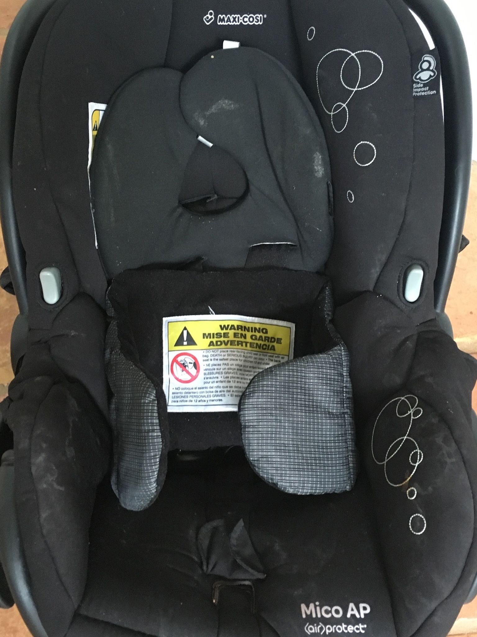 Maxi Cosi Ap Infant Car Seat... Only Here Till Sunday.. Make A Good Offer And It’s Yours