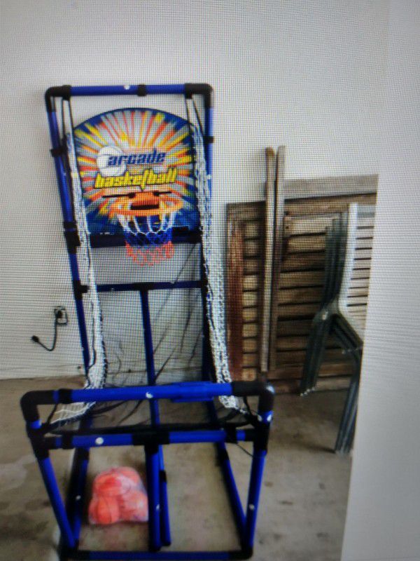 Arcade Basketball Hoop 