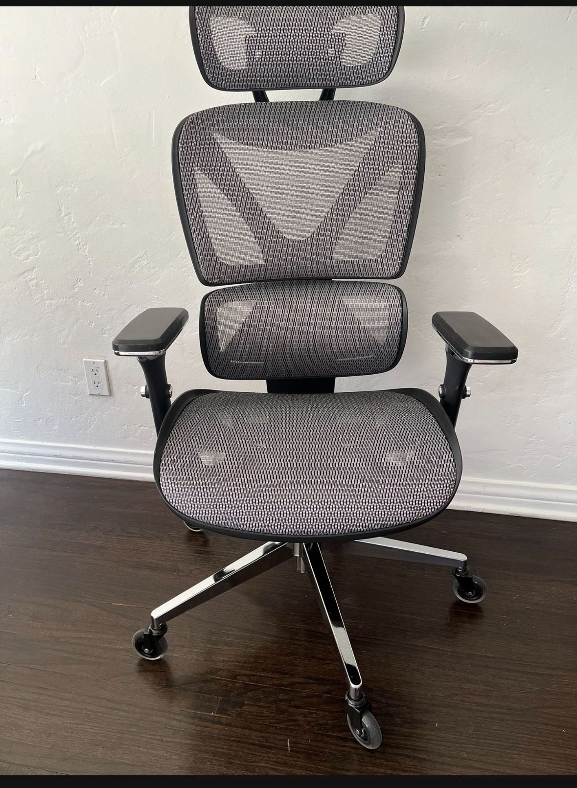 Oline Ergopro Ergonomic Grey Mesh 3D Computer Desk Office Chair With Adjustable Armrest And Headrest
