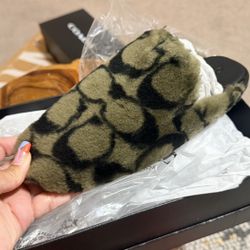 Coach Green Fur Mule Slide Size 8 BNIB
