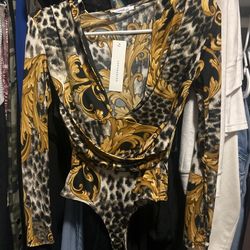 Brand New Long Sleeve Leopard Buchona Short