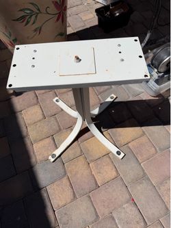 Tv stand or Gumball machine stand or ???