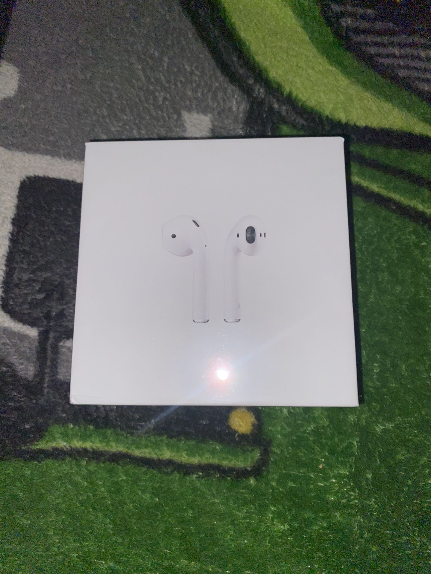 Airpod Gen 2’s Brand New
