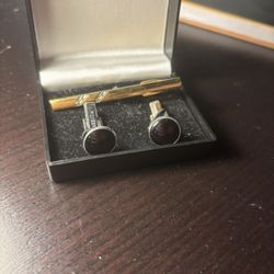 Vintage Pioneer Cufflinks with Tie Clip – Classic Set in Case