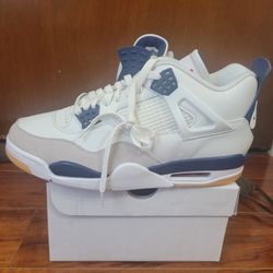 Jordan 4 SB WHITE/NAVY (No Original Box) 