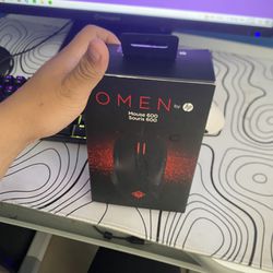 OMEN by HP Wired USB Gaming Mouse 600 (Black/Red)