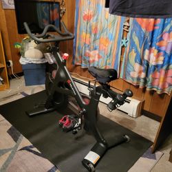 Peloton Bike