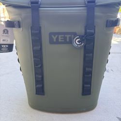 YETI Hopper M20 Backpack Cooler New With Tags