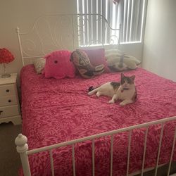 Queen bed frame 