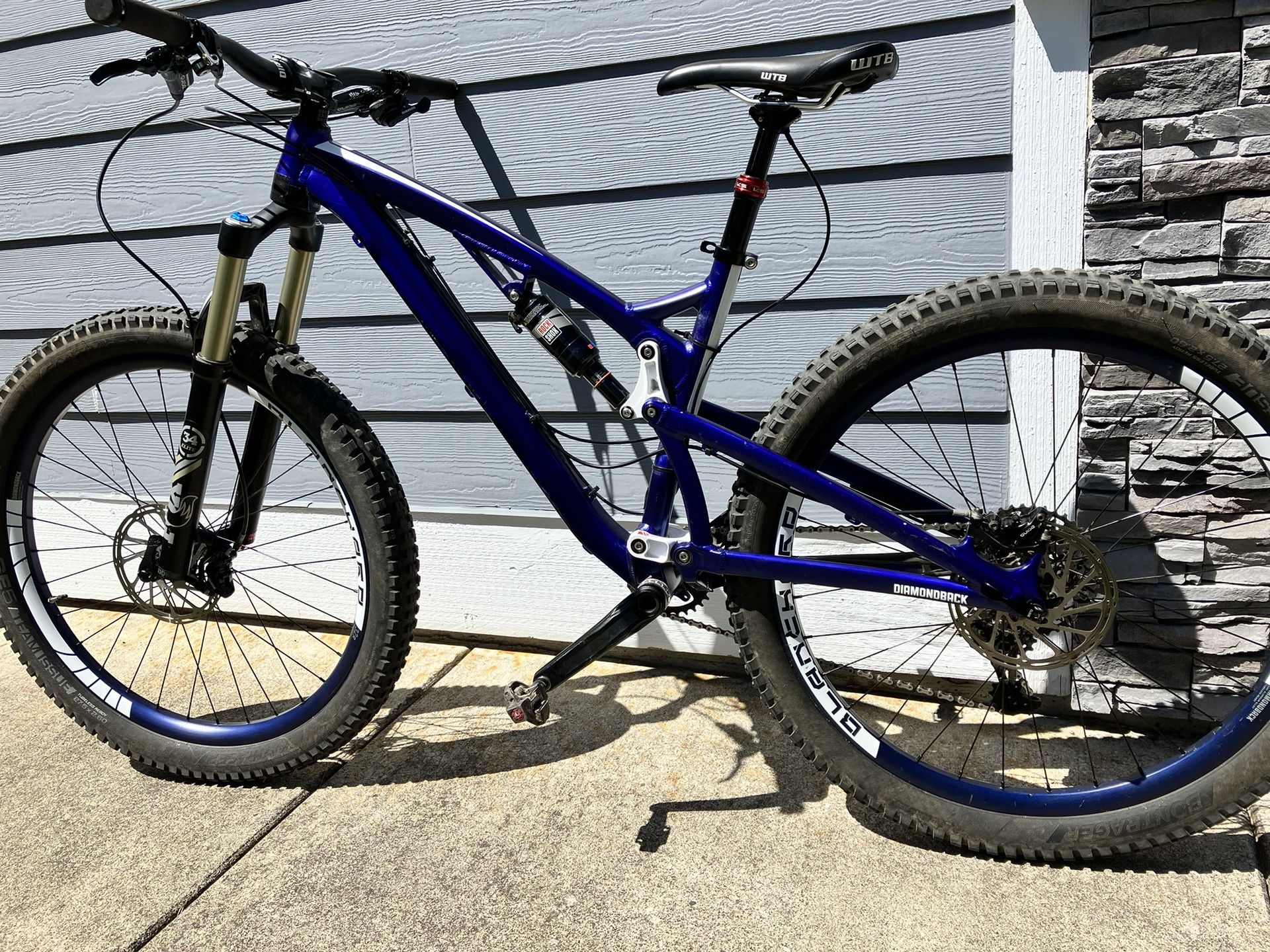 Diamondback Catch 27.5 Mountain Bike med for Sale in Bellingham