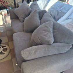 Living Room/ Sala