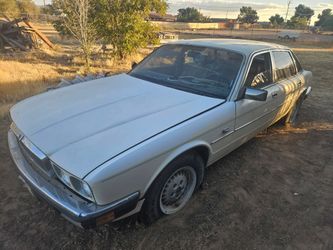 1987 Jaguar XJ6
