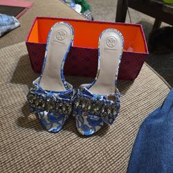 Tory Burch Valentina 8M