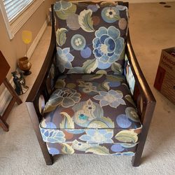 Living Room Chair