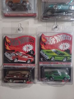 2  Hot Wheels RLC King Cuda And Custom Plymouth Barracuda 