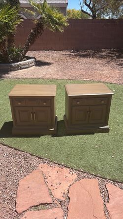 Wood nightstands set