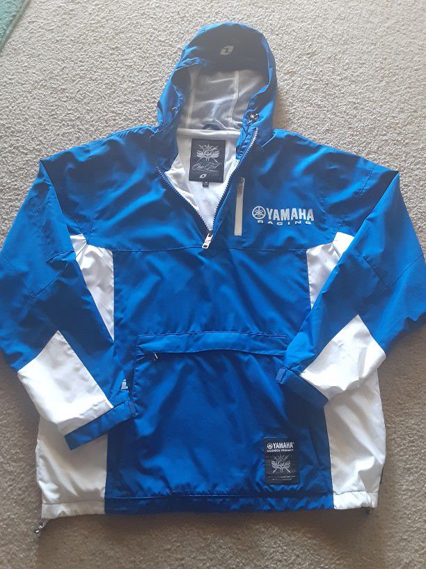 Yamaha Racing jacket/raincoat/pullover Size Medium Blue