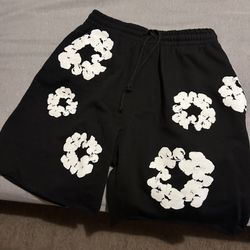 Denim Tears The Cotton Wreath Shorts