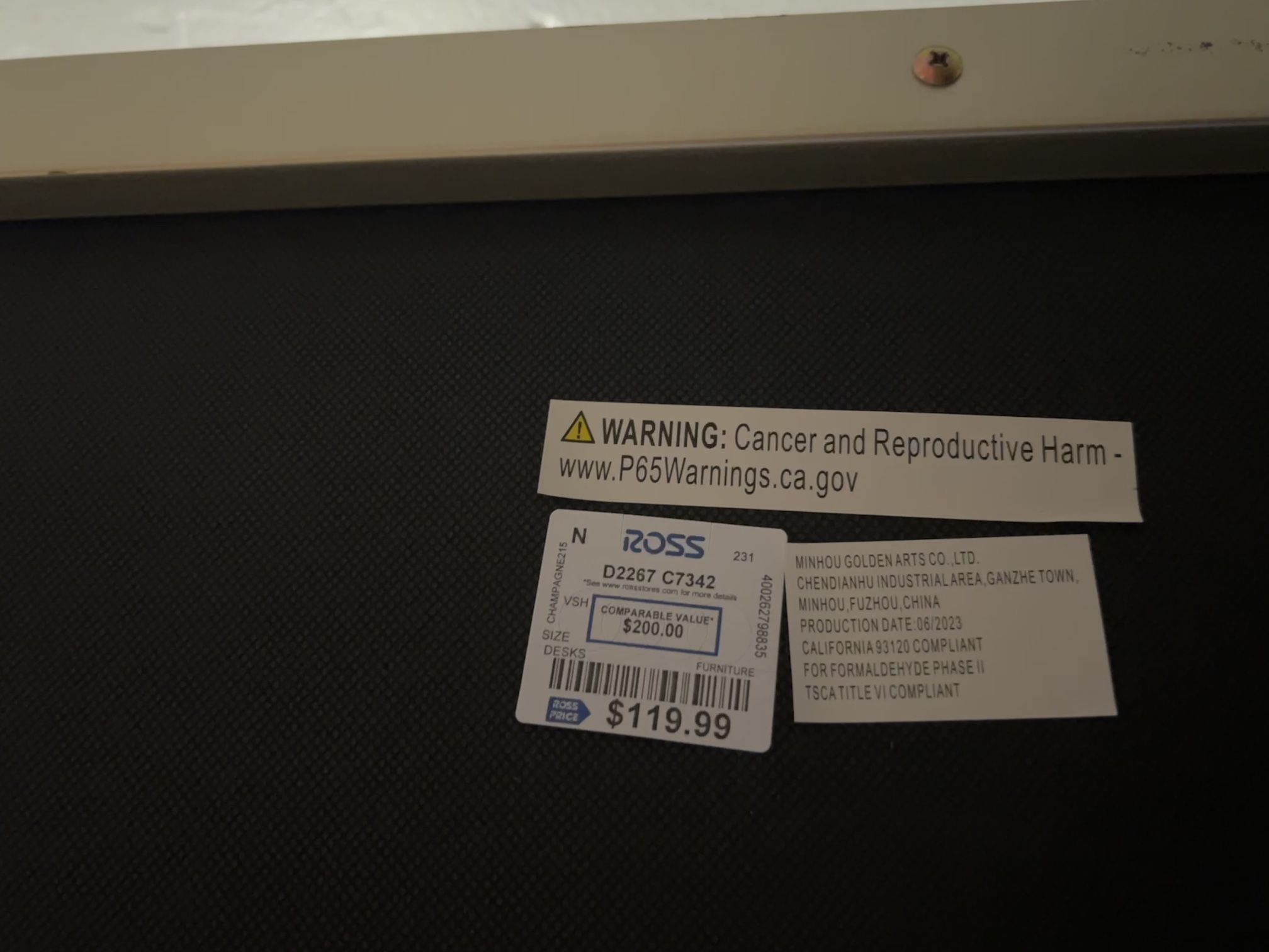 Desk/Vanity with charging port