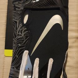 Brand New Nike Vapor Jet Football Gloves Black White Grey Men Size XL