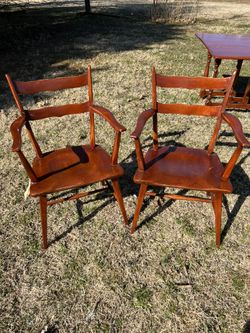 Cushman Colonial Chairs No. 8021A
