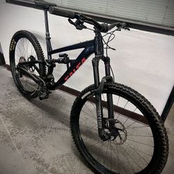 Salsa Blackthorn trade