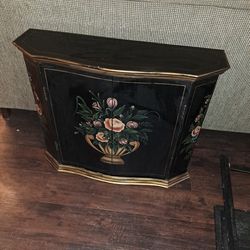 Black wooden cabinet With flowers