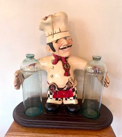 chef statue