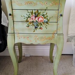 Antique style jewelry cabinet