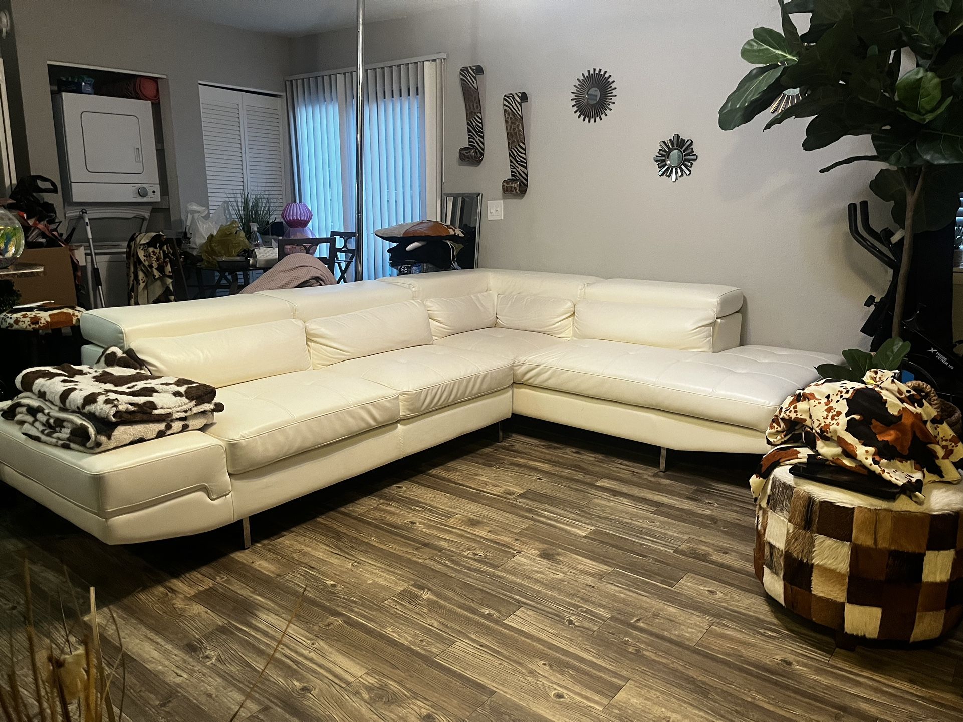 Sectional Sofa