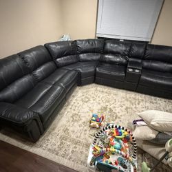 Sectional Recliner Couch