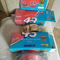 Racing champions number 43