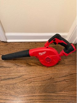 M18 18V Lithium-Ion Cordless Compact Blower (Tool-Only)
