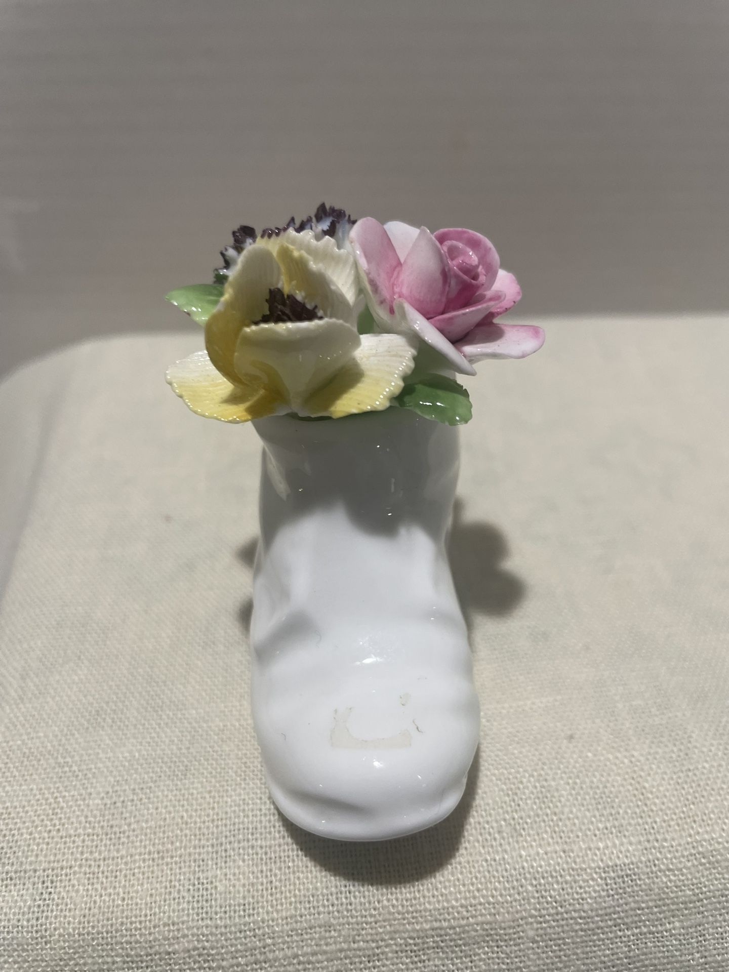 Royal Adderley Small Boot w/Flowers