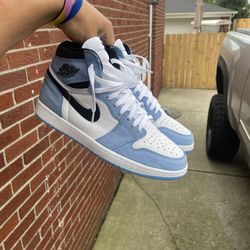 jordan 1 university blues size 10 mens 
