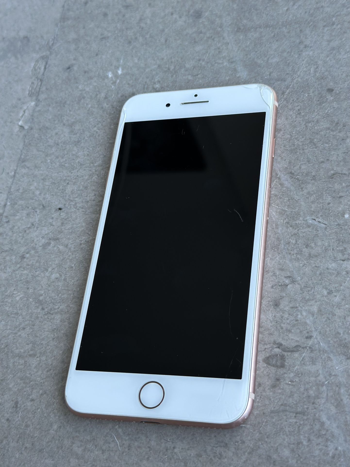 iPhone 8 Plus + iPhone 6